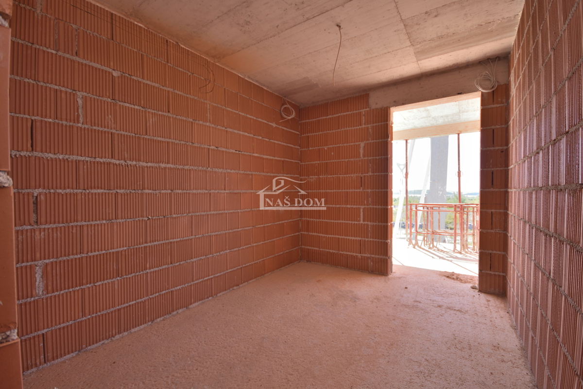 Vodice - Stanovanje S5, 1. nadstropje, pogled na morje - PRILOŽNOST