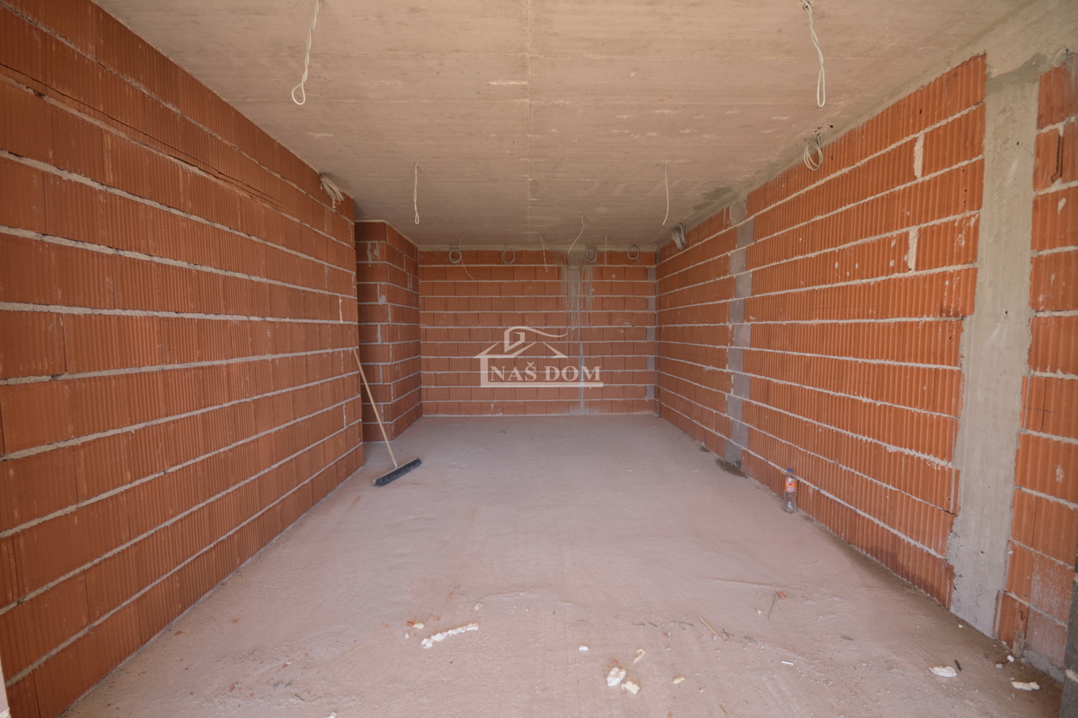 Vodice - Stanovanje S5, 1. nadstropje, pogled na morje - PRILOŽNOST