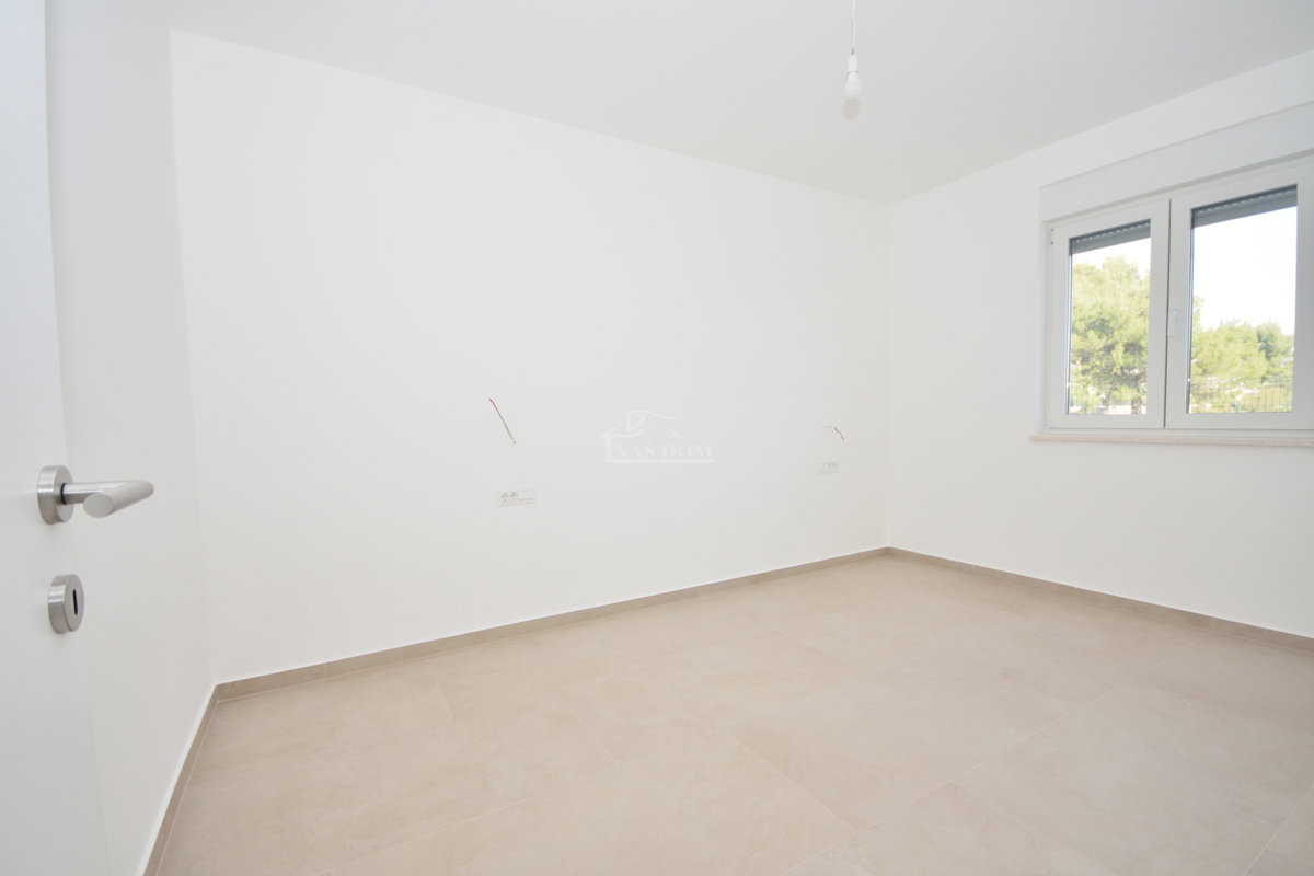 Stan S1 – Novogradnja z vrtom v mirnem delu Vodic