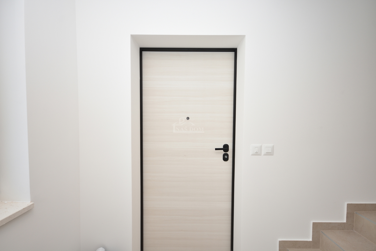 Stan S1 – Novogradnja z vrtom v mirnem delu Vodic