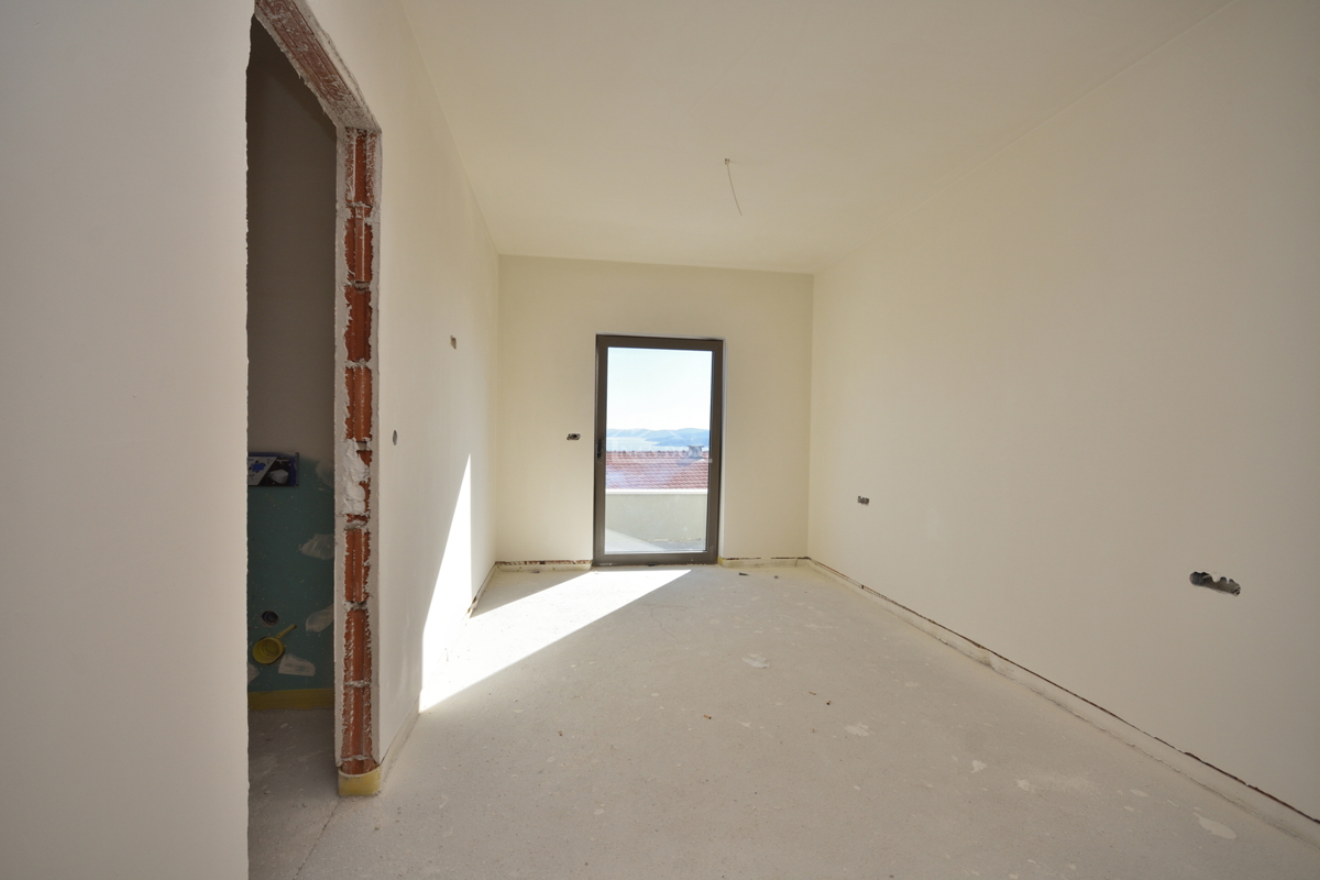 Vodice - Komfortno stanovanje S5 s tremi spalnicami, pogled na morje, prvo nadstropje