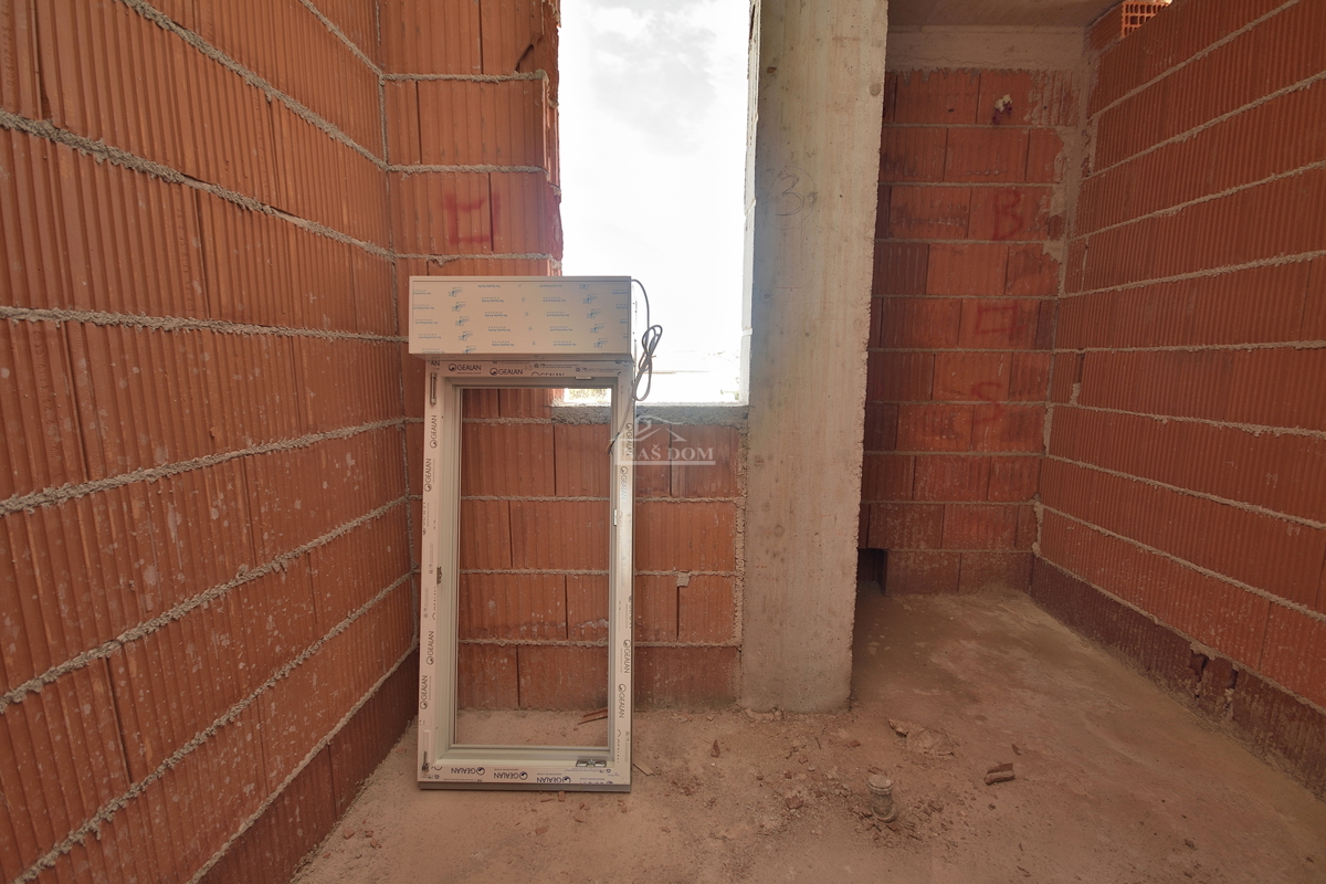 Vodice - S4 stanovanje s strešno teraso, pogled na morje