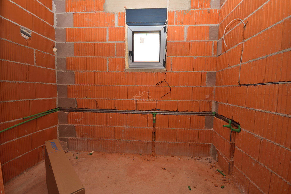 Tribunj - Luksuzno stanovanje S6 na drugem nadstropju, pogled na morje