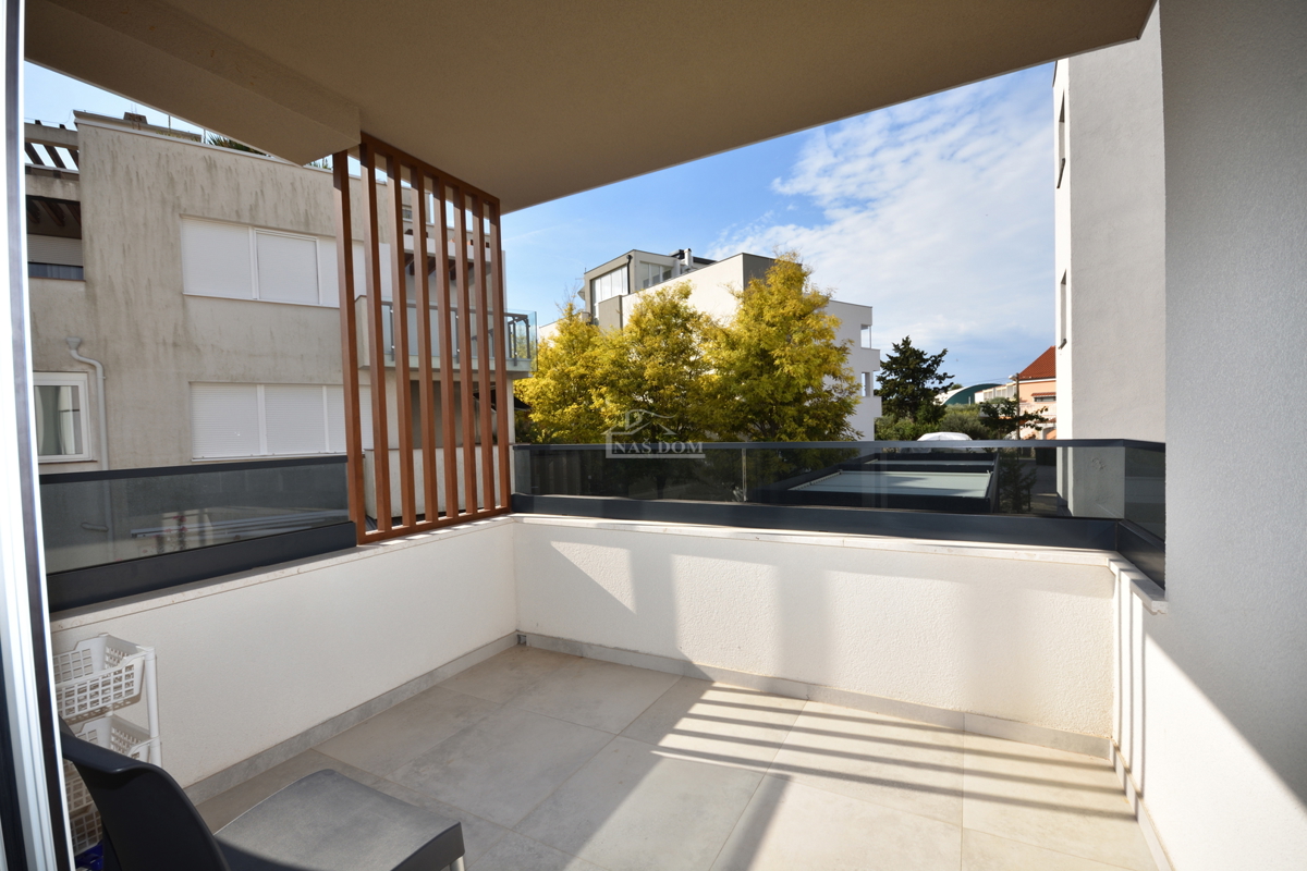 Vodice - opremljeno dvosobno stanovanje v bližini centra Vodic