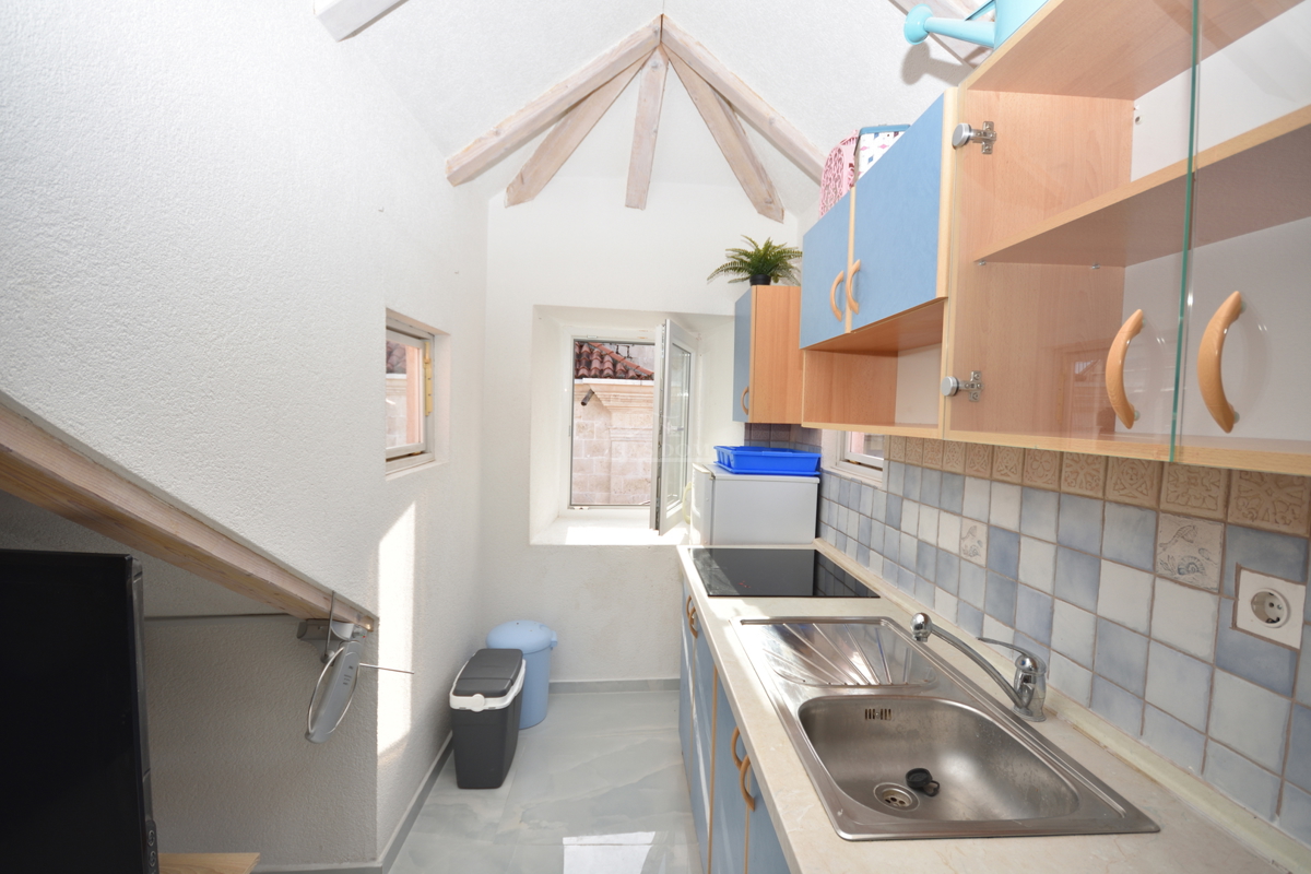 Vodice - Dvoetažno stanovanje v samem središču mesta