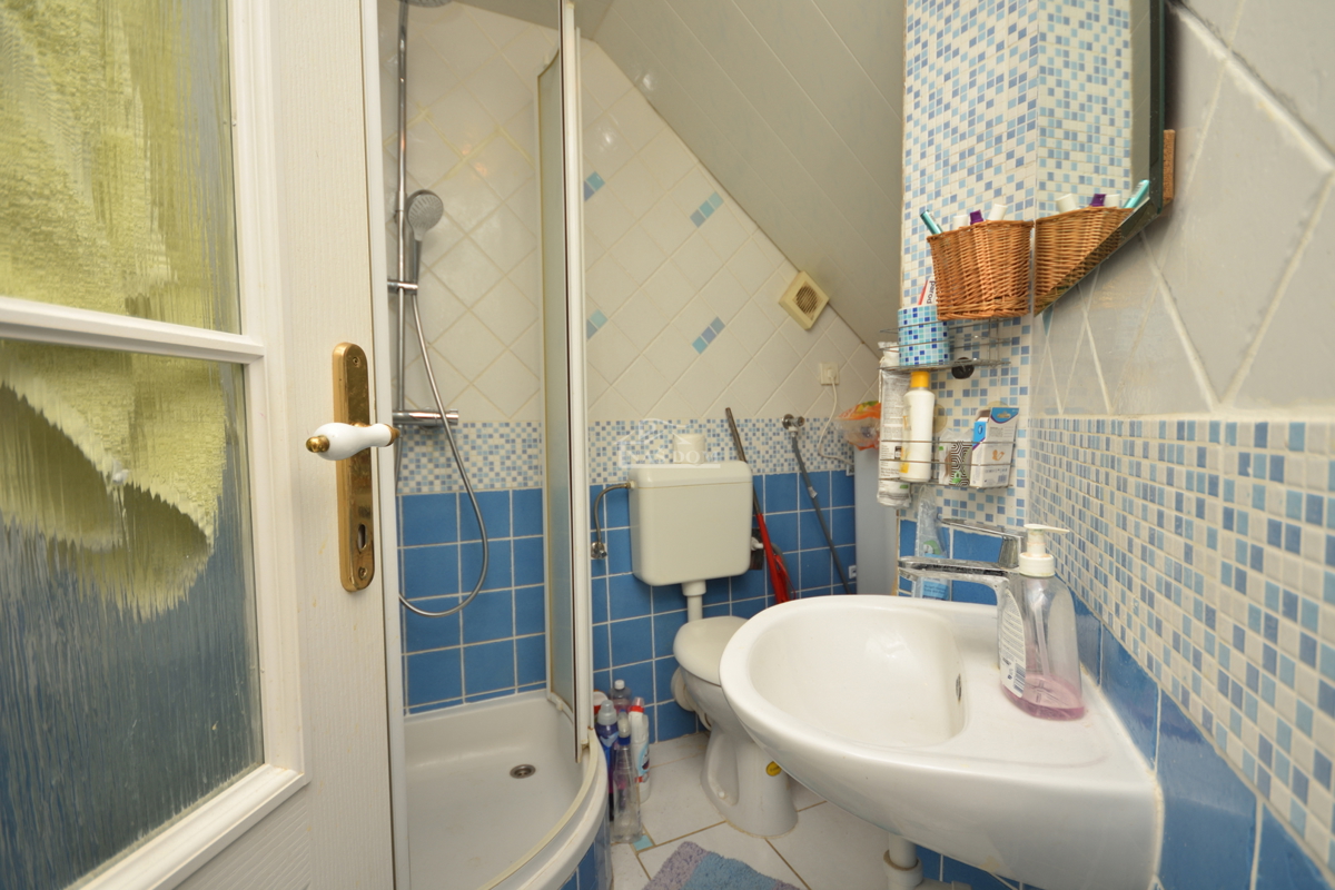 Vodice - Dvoetažno stanovanje v samem središču mesta