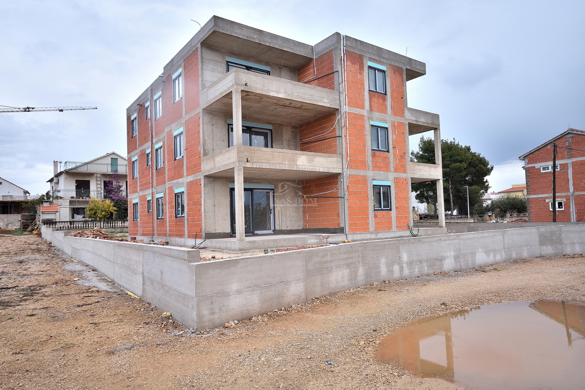 Vodice _**NOVOGRADNJA** S3 stanovanje, I. nadstropje, pogled na morje