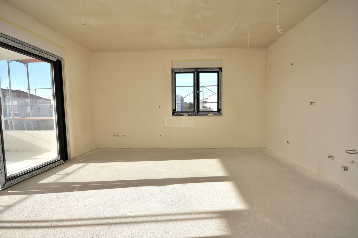 Vodice _**NOVOGRADNJA** S3 stanovanje, I. nadstropje, pogled na morje