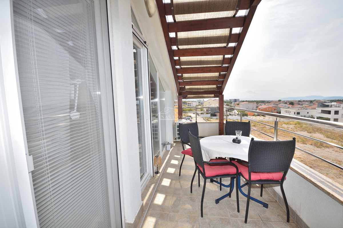 Vodice - stanovanje z razgledom na morje