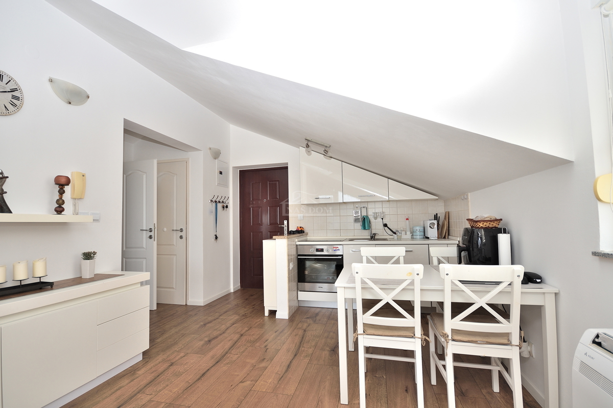 Vodice - stanovanje z razgledom na morje