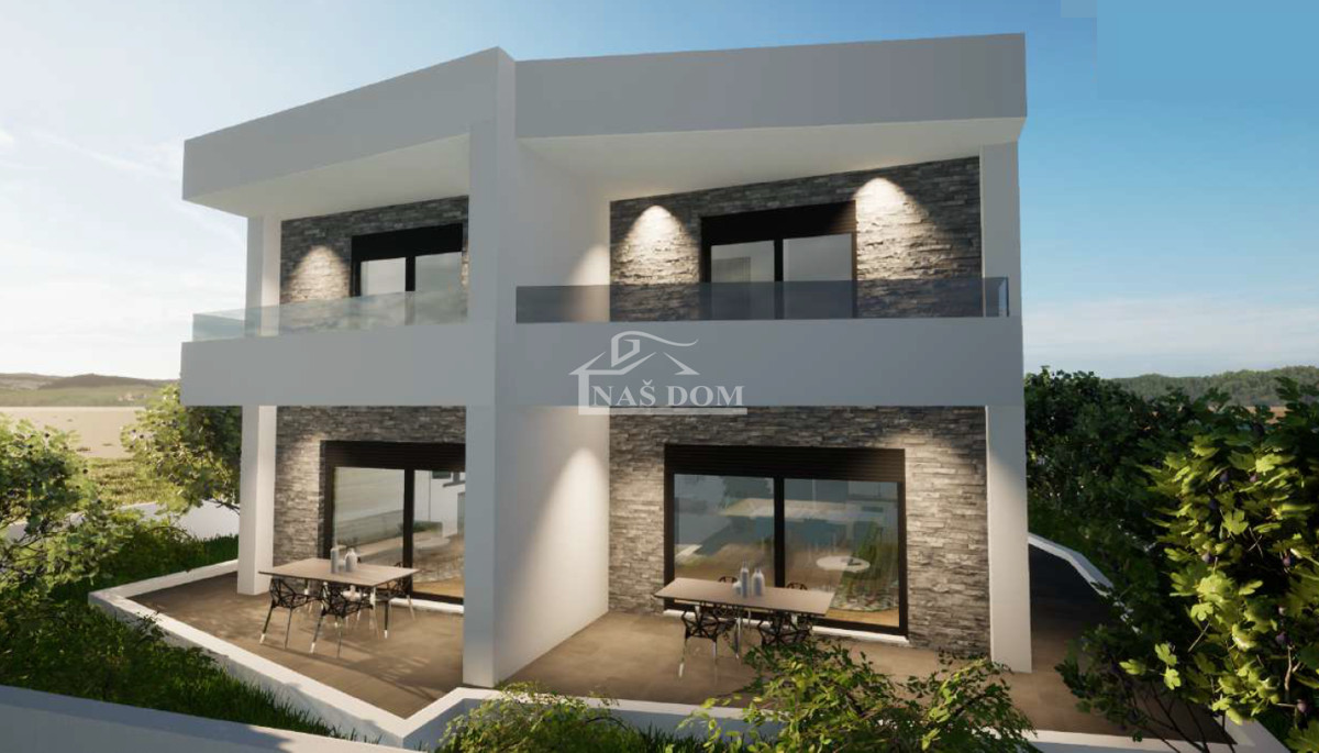 Vodice - **NOVOGRADNJA** S1 hiša na mirni lokaciji, 600 m od plaže