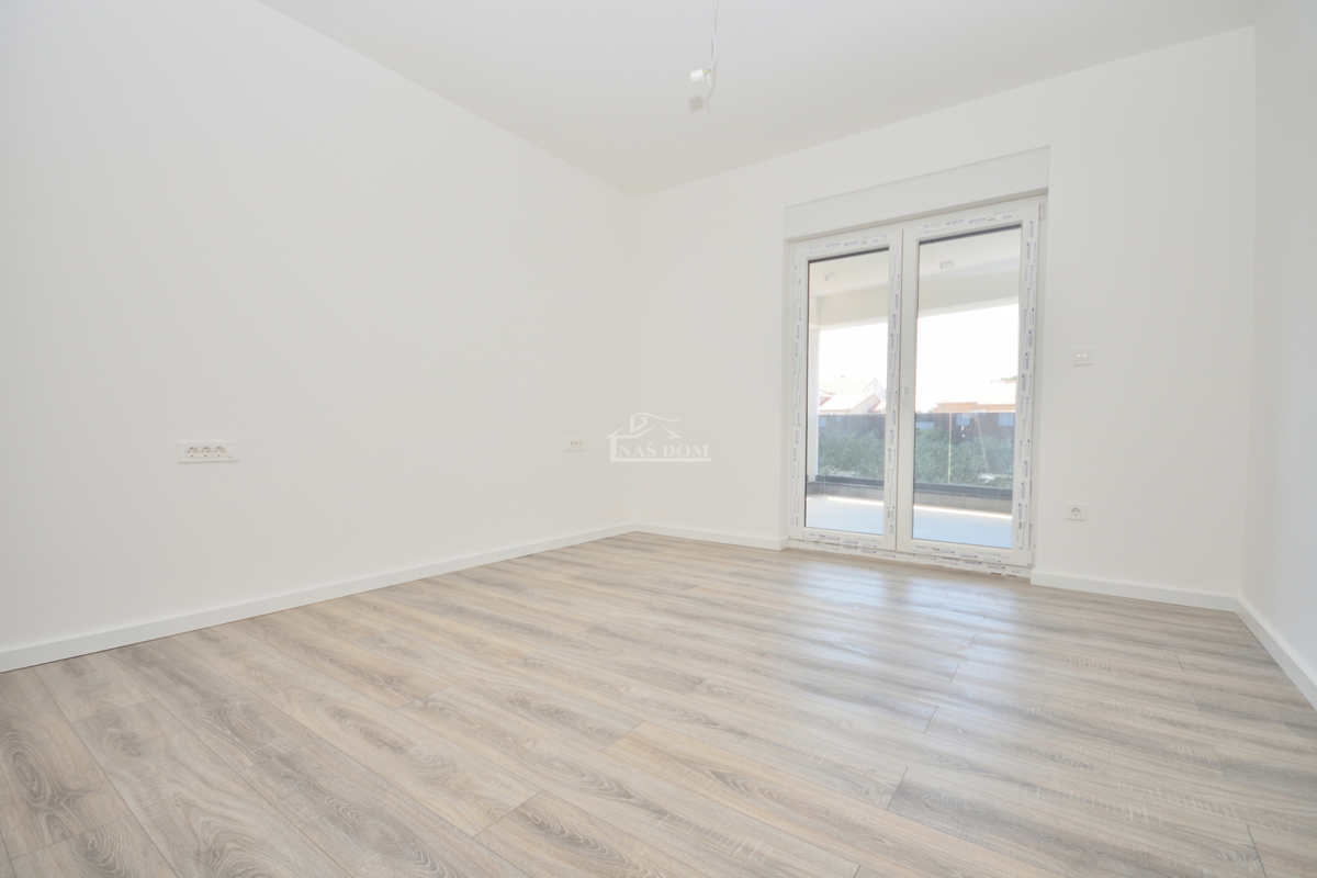 Vodice - Luksuzno stanovanje S2 v prvem nadstropju, 600 m od plaže