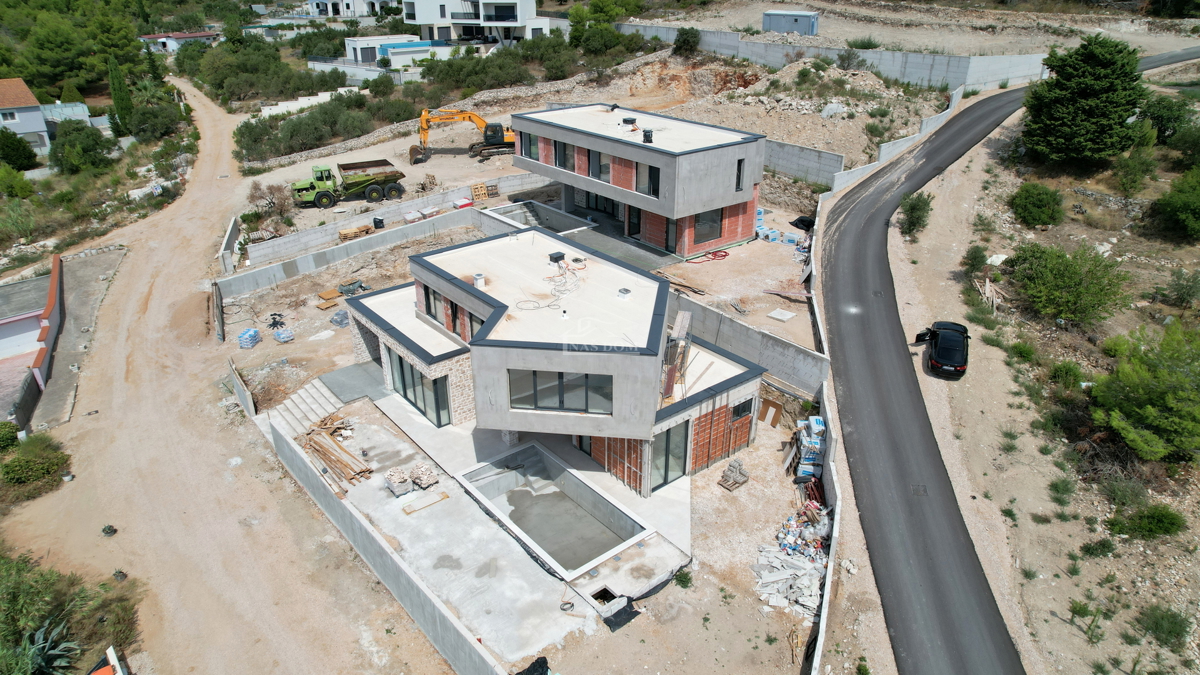 Luksuzna vila 4 s panoramskim pogledom na morje in otočje