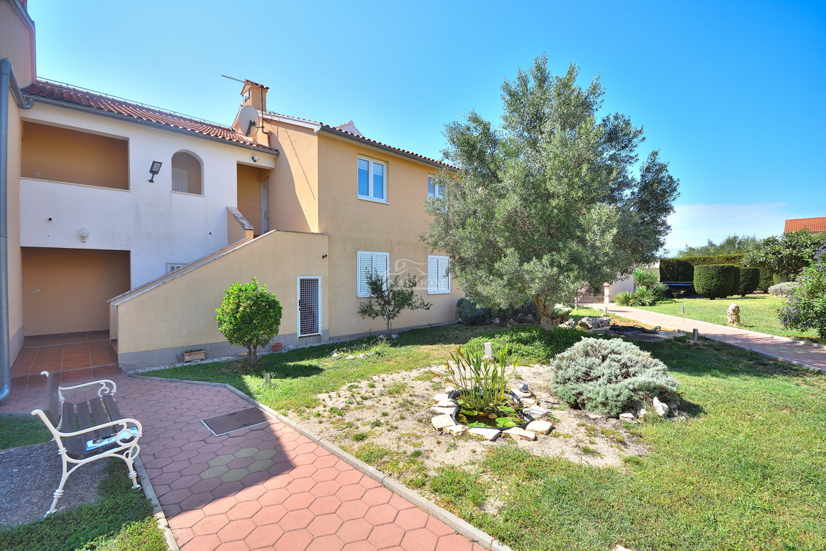 Vodice - Stanovanje z galerijo, 3S+DB, pogled na morje