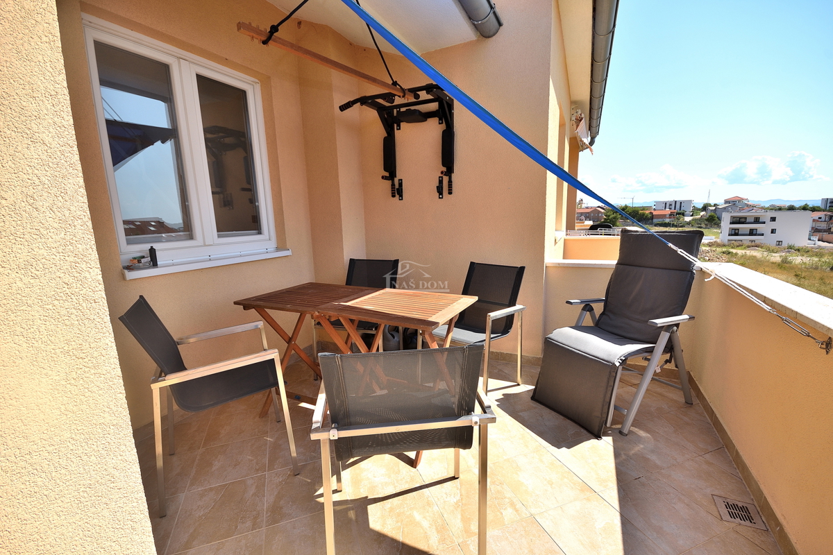 Vodice - Stanovanje z galerijo, 3S+DB, pogled na morje