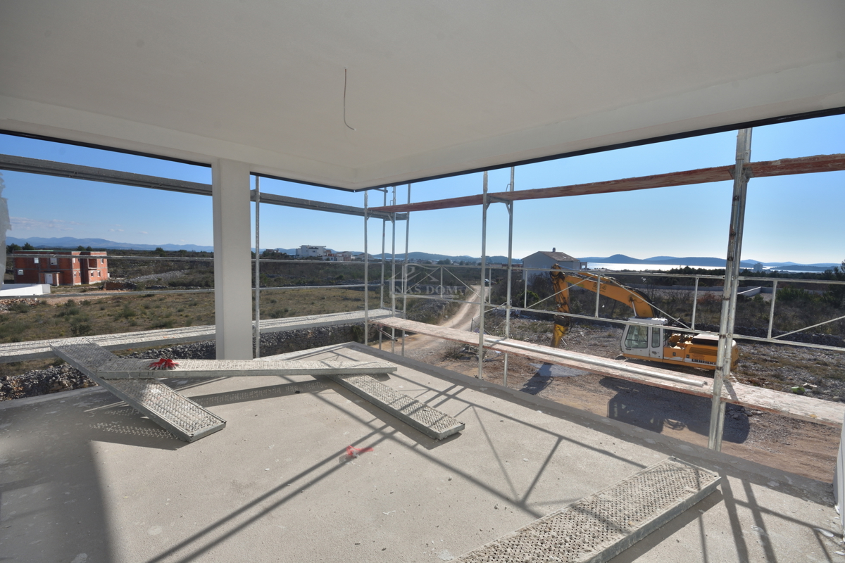 Vodice - Komfortno stanovanje S6 s tremi spalnicami, čudovit pogled na morje - NOVO