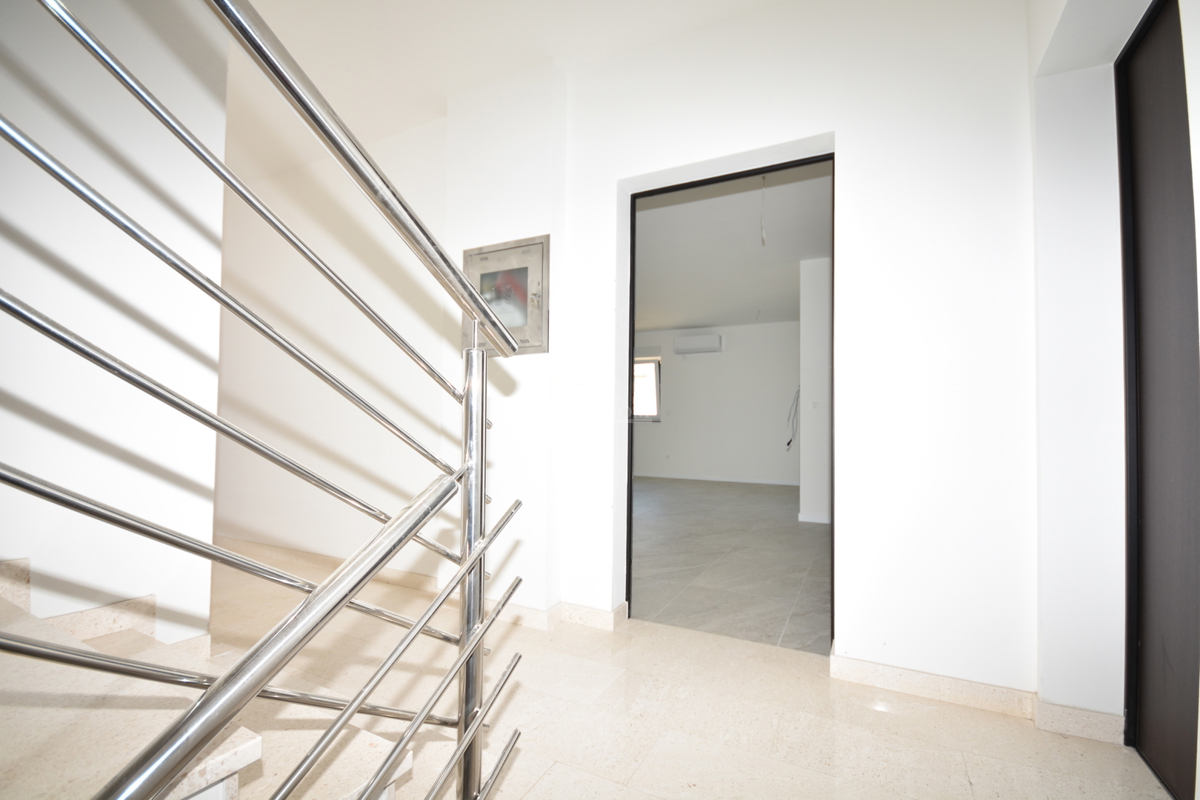 Luksuzno stanovanje S5, 50m od plaže