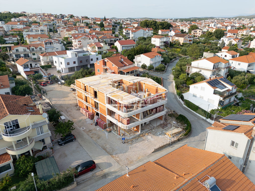 Vodice - Luksuzno stanovanje S2, 50m od plaže
