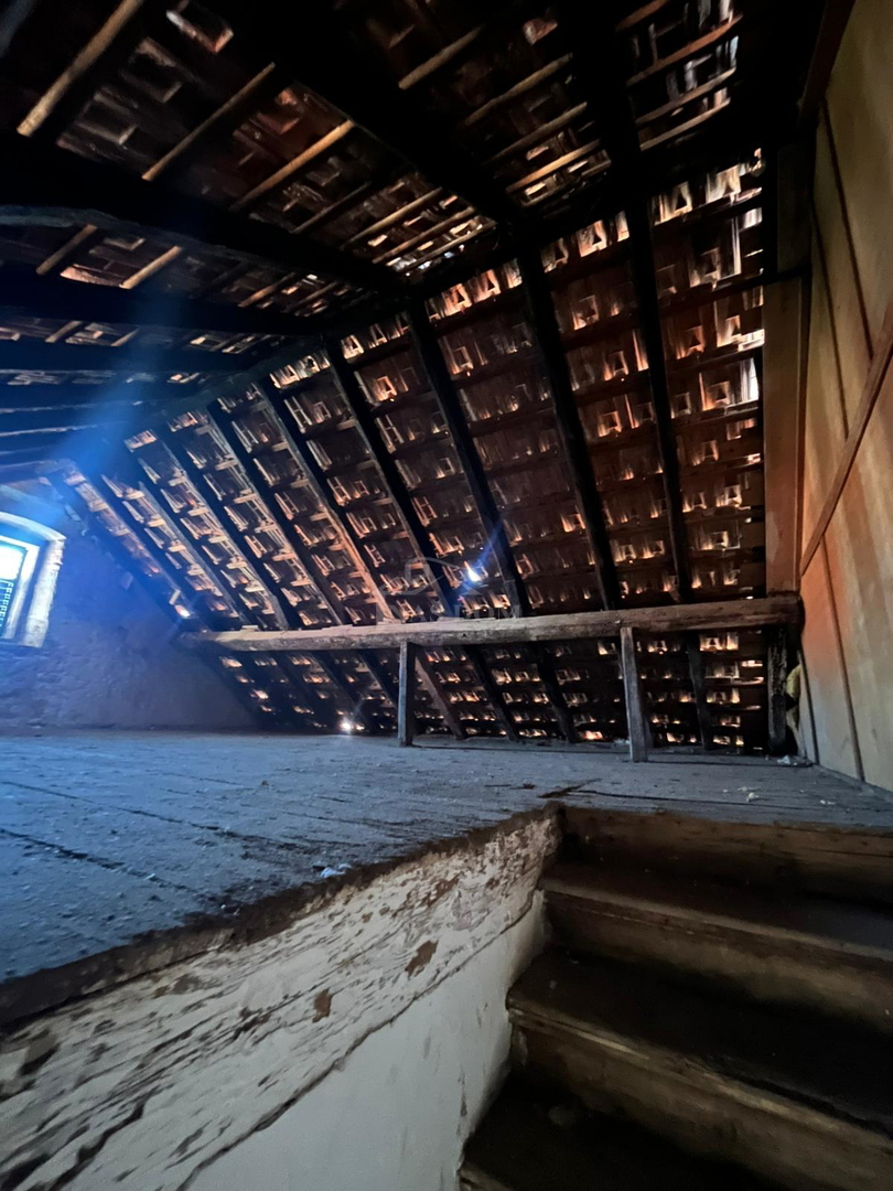 Vodice, center - hiša za obnovo 400 m od plaže