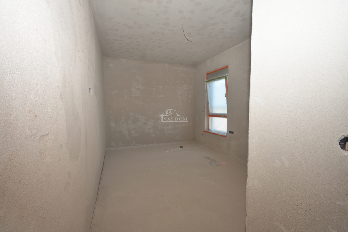 Vodice - Komfortno stanovanje S9 s tremi spalnicami, čudovit razgled na morje - NOVO