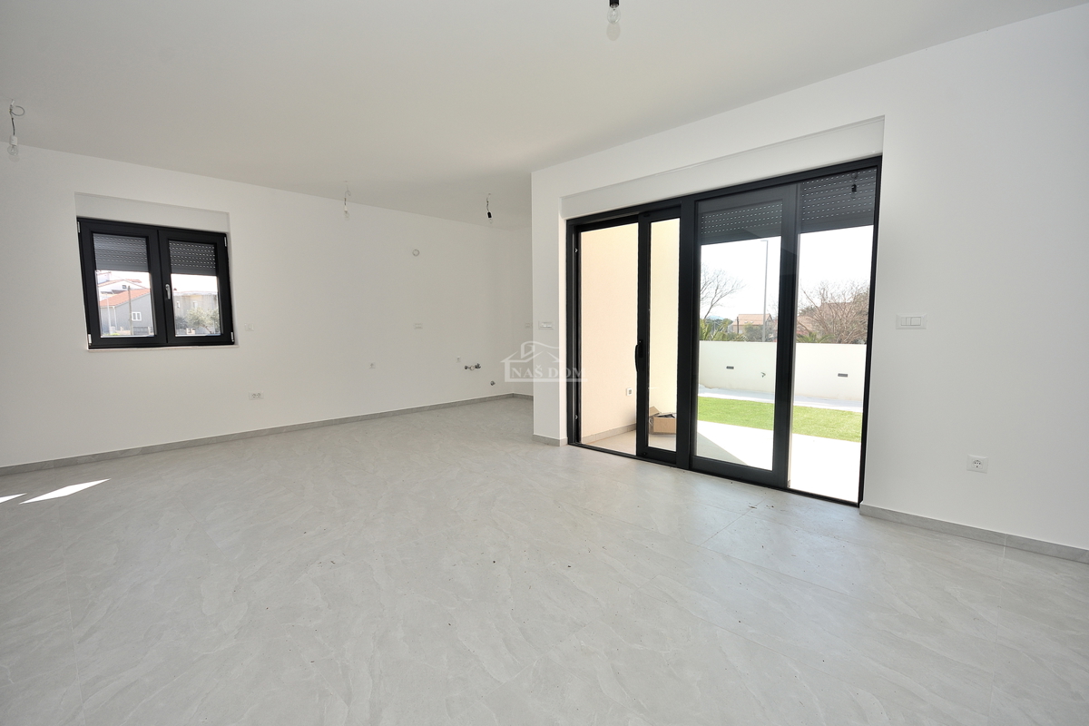Vodice - s4 dvonadstropno stanovanje z vrtom, 3S+DB, 115,42 m2