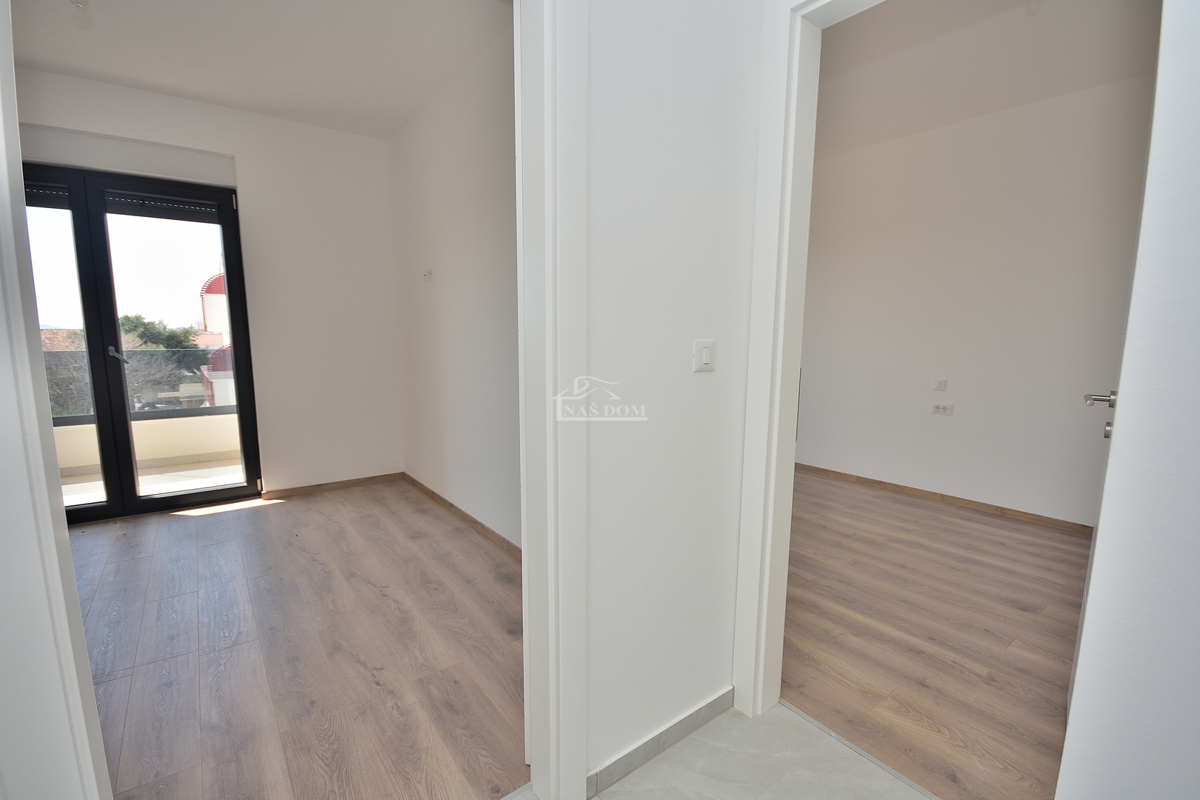 Vodice - s4 dvonadstropno stanovanje z vrtom, 3S+DB, 115,42 m2