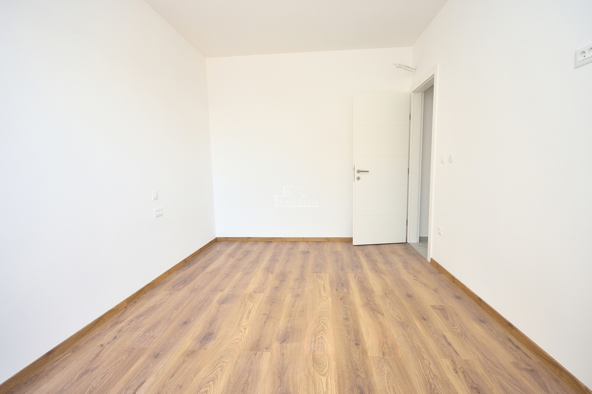 Vodice - s4 dvonadstropno stanovanje z vrtom, 3S+DB, 115,42 m2