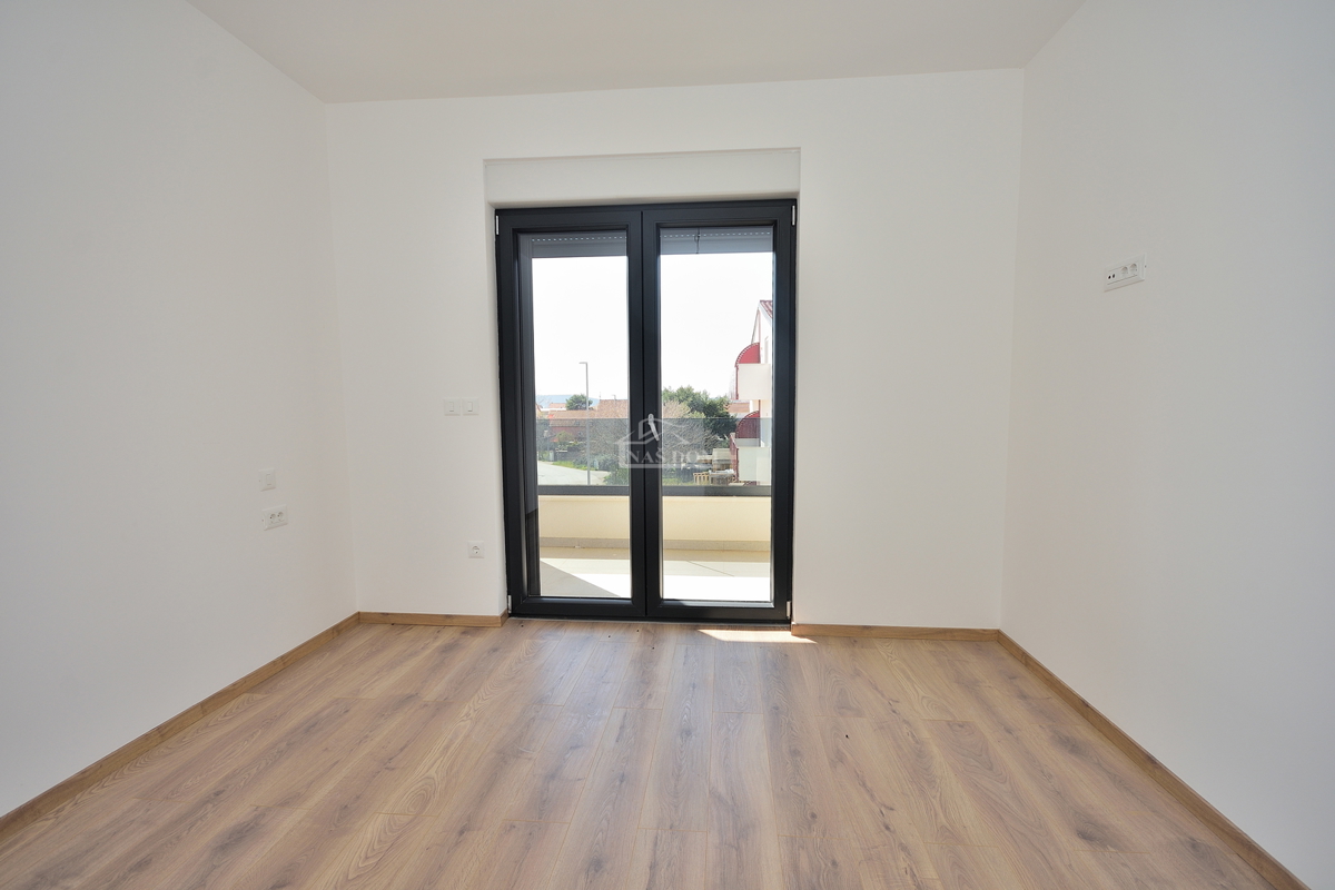Vodice - s4 dvonadstropno stanovanje z vrtom, 3S+DB, 115,42 m2