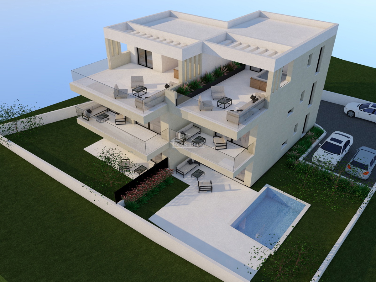 Vodice - stanovanje s bazenom, 750 m od centra in plaže