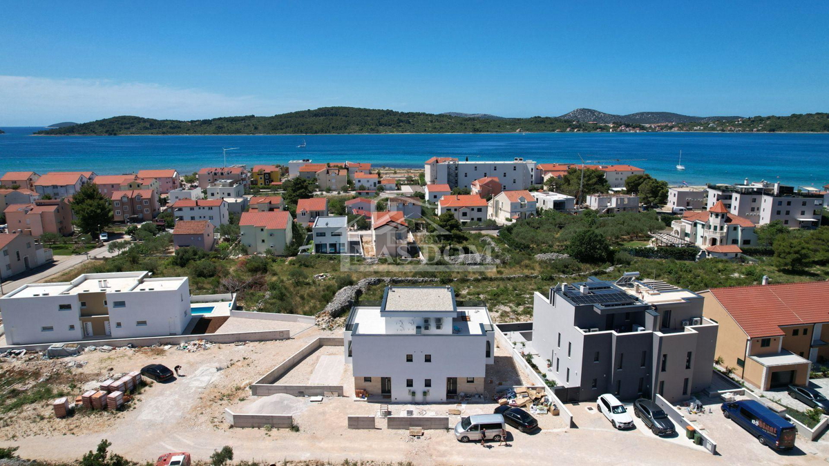 Prodaja, hiša, samostojna, Šibensko-kninska županija, Vodice, Srima
