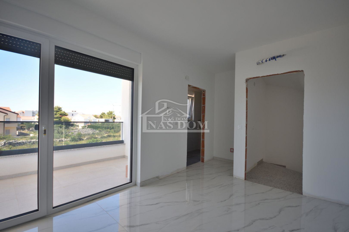 Prodaja, hiša, samostojna, Šibensko-kninska županija, Vodice, Srima