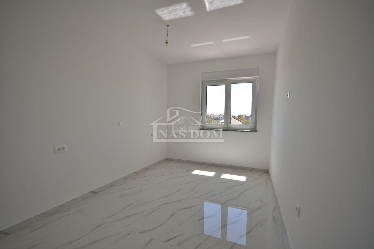 Prodaja, hiša, samostojna, Šibensko-kninska županija, Vodice, Srima