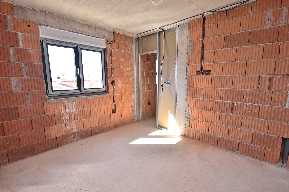 Vodice - PENTHOUSE S3 stanovanje, 200 m od plaže