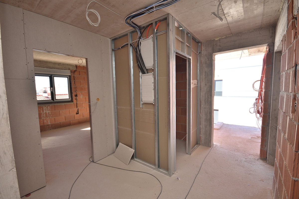 Vodice - PENTHOUSE S3 stanovanje, 200 m od plaže