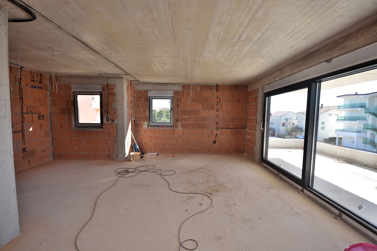 Vodice - PENTHOUSE S3 stanovanje, 200 m od plaže