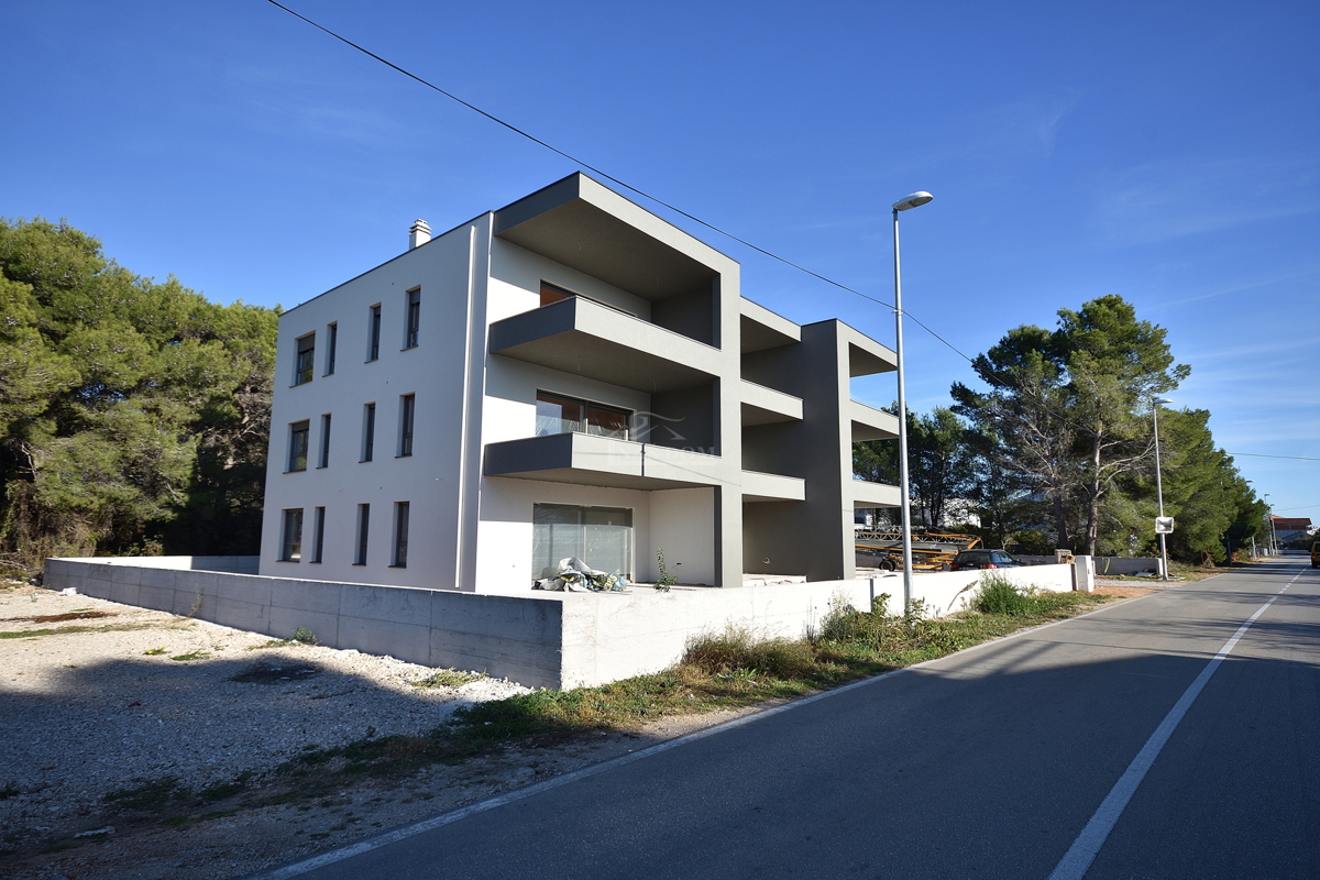 Vodice, Srima - *NOVOGRADNJA* A - S5 stanovanje z razgledom na morje, 300 m od plaže