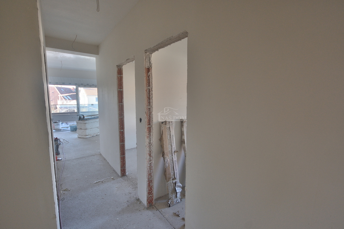 Vodice, Srima - NOVOGRADNJA A -S5 stanovanje z razgledom na morje, 300 m od plaže