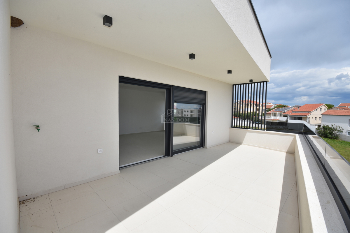 Vodice - Stanovanje S6 v drugem nadstropju, panoramski pogled na morje