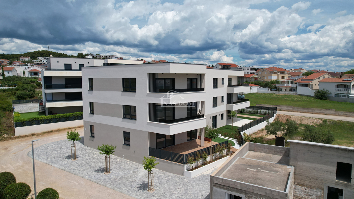Vodice - Stanovanje S6 v drugem nadstropju, panoramski pogled na morje
