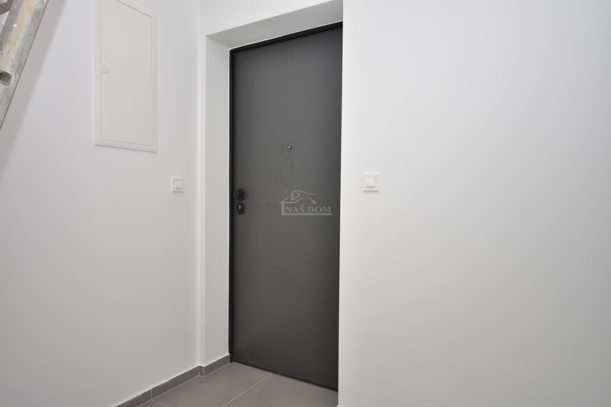 Vodice - Stanovanje S6 v drugem nadstropju, panoramski pogled na morje