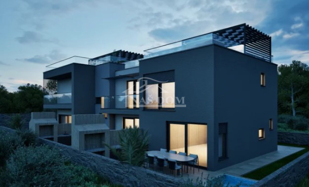 Vodice - Vrstna hiša V1 na mirni lokaciji