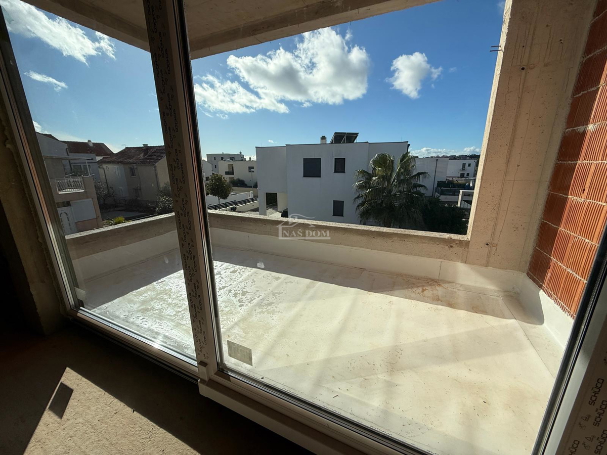 Vodice - NOVOGRADNJA - S2 stanovanje v pritličju z vrtom