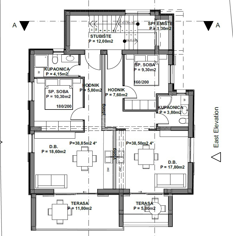 VODICE – GRADBENO ZEMLJIŠČE 583 m², 150 m OD PLAŽE, ZAČETO GRADBENJE