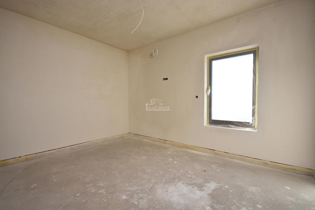 Vodice - Luksuzno stanovanje S9 z dvema spalnicama, dvigalo, pogled na morje, drugo nadstropje