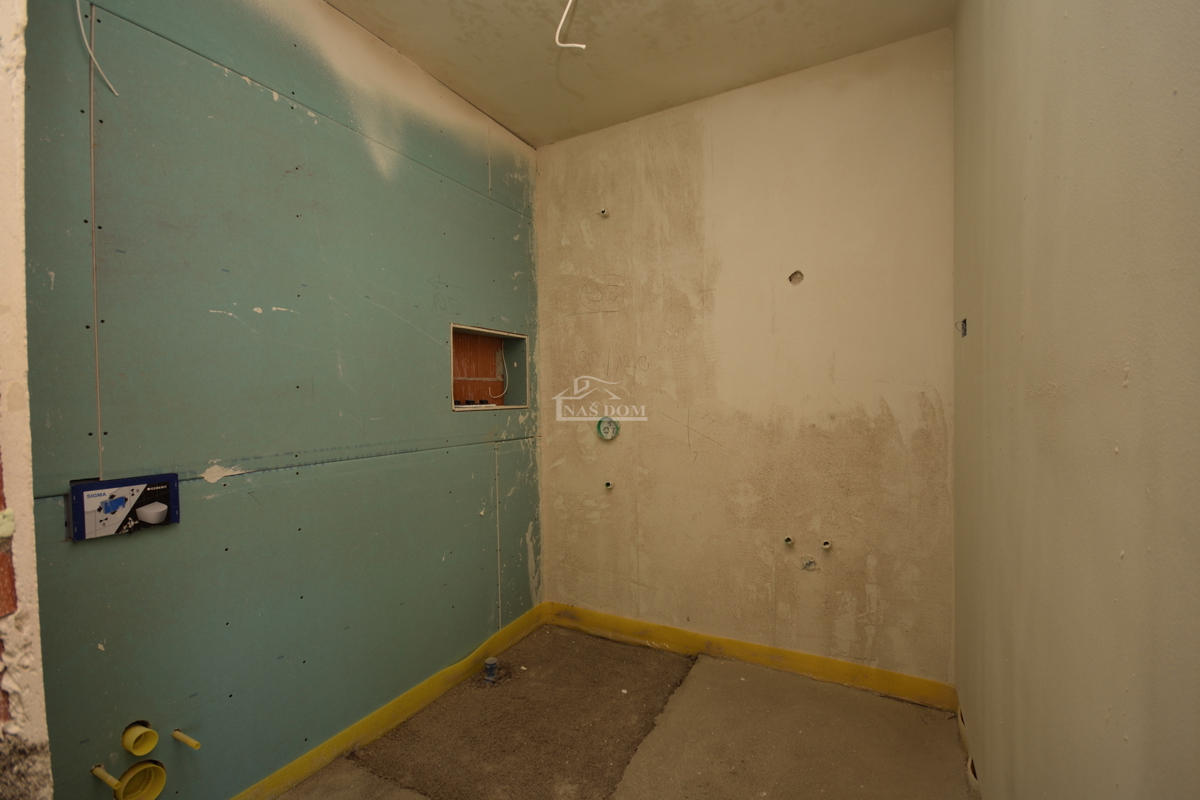 Vodice - Luksuzno stanovanje S9 z dvema spalnicama, dvigalo, pogled na morje, drugo nadstropje