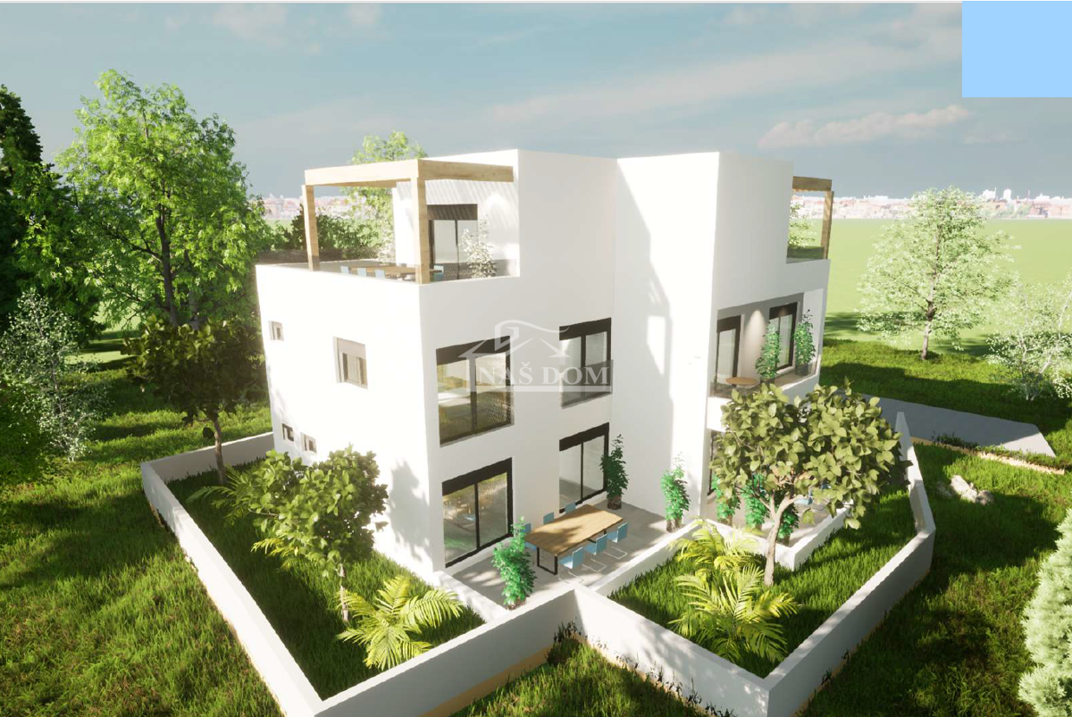 Vodice, Srima - S1 dvojna kuća 250 m od plaže
