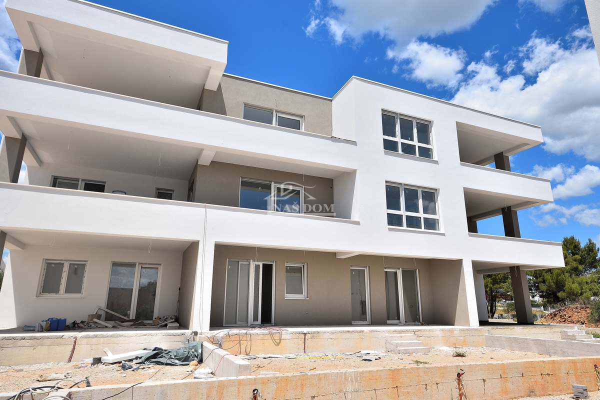 Vodice - NOVOGRADNJA S2 stanovanje z vrtom