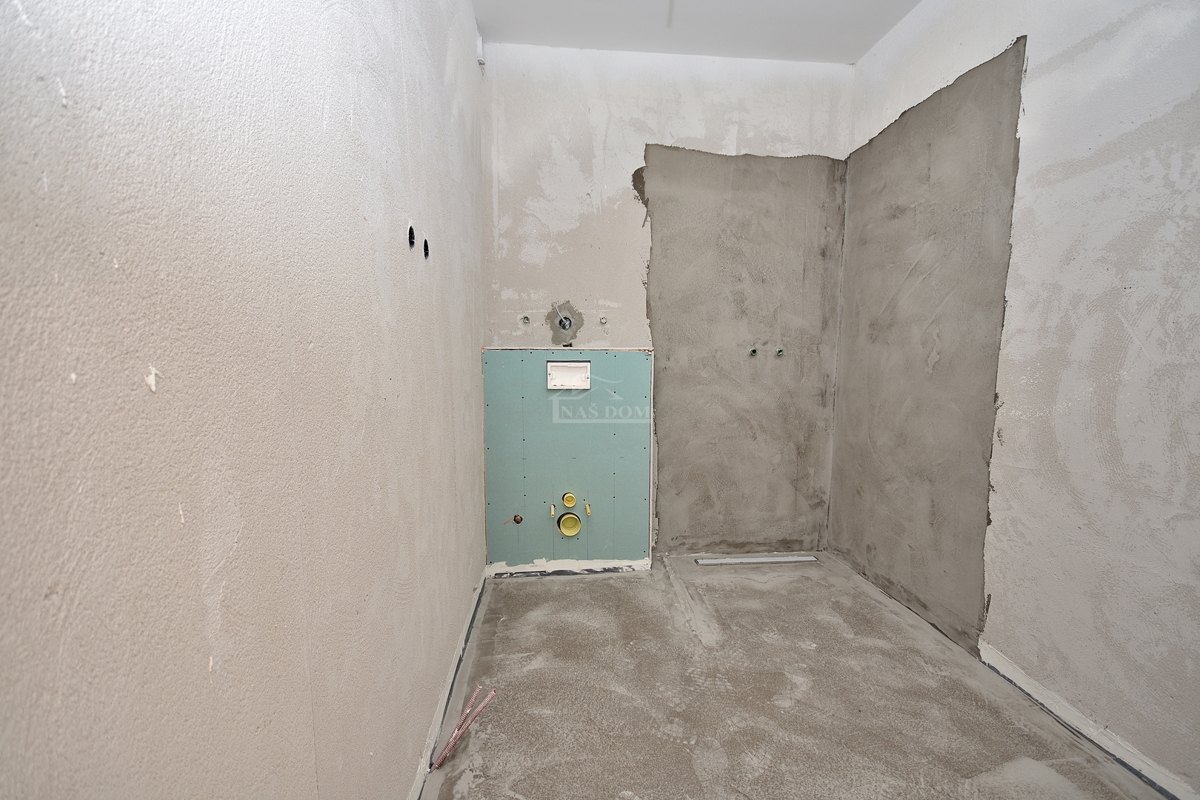 Vodice-*NOVOGRADNJA* S2 dvojna kuća 550m od plaže