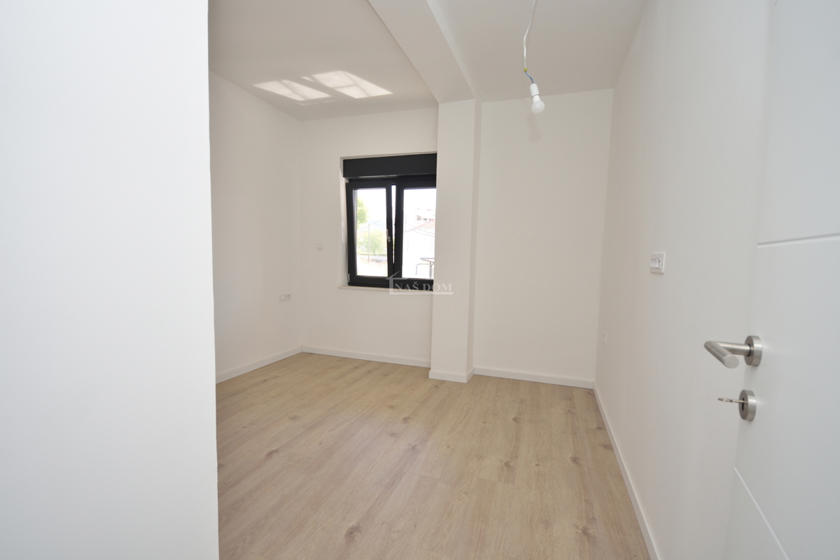 Tribunj, Sovlje - Luksuzno stanovanje S3, le 50 m od morja