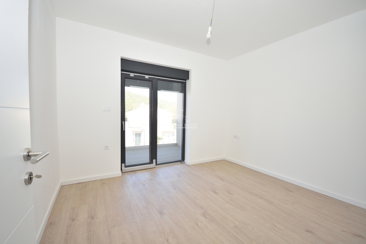 Tribunj, Sovlje - Luksuzno stanovanje S3, le 50 m od morja